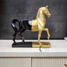 Load image into Gallery viewer, BINATE MAJESTIC STALLION HORSE