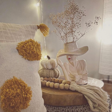 Load image into Gallery viewer, CLASSY MADONNA FLOWER VASE