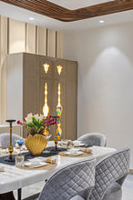 Load image into Gallery viewer, MODERN SWISH SHELL VASE SET