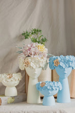 Load image into Gallery viewer, ARTISTIC TIARA VASE SET