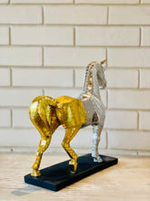 Load image into Gallery viewer, BINATE MAJESTIC STALLION HORSE
