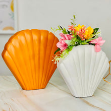 Load image into Gallery viewer, MODERN SWISH SHELL VASE SET
