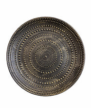Load image into Gallery viewer, ANTIQUE ROUND TABLE