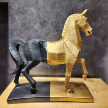 Load image into Gallery viewer, BINATE MAJESTIC STALLION HORSE