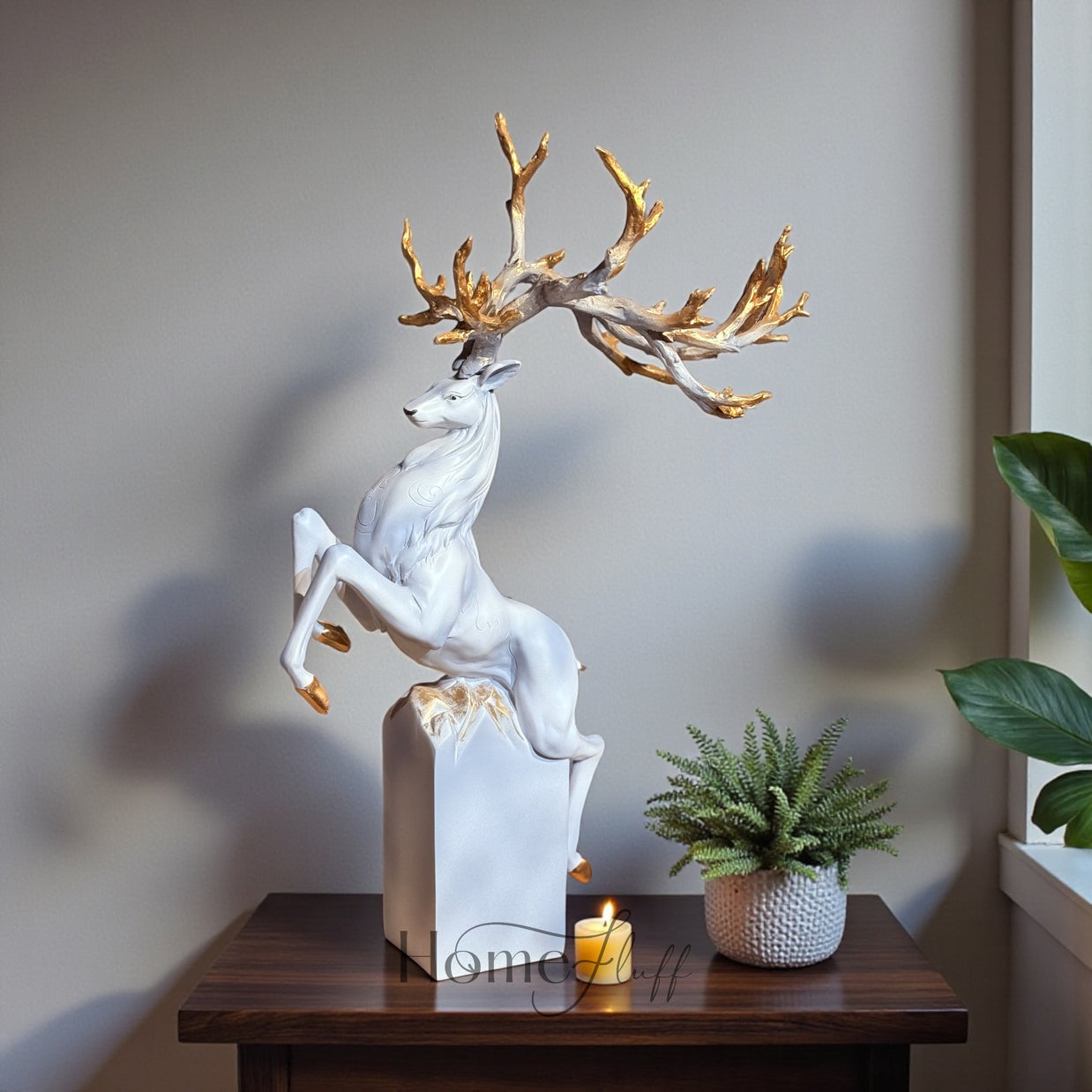 MAJESTIC STAG SCULPTURE