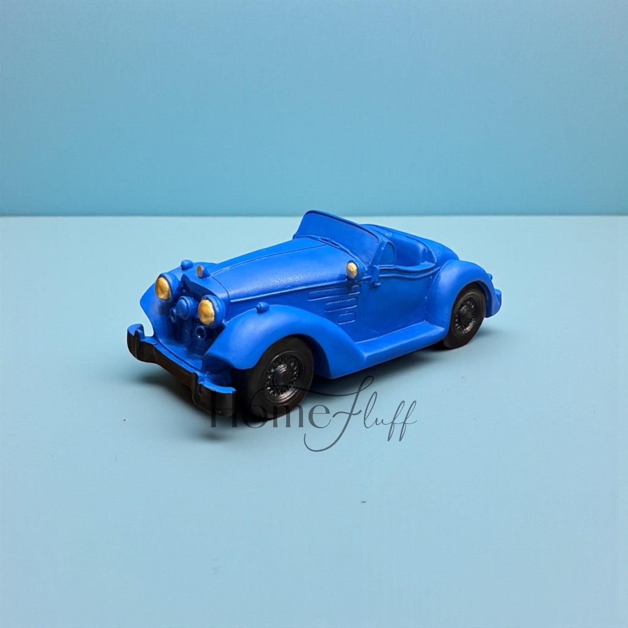 VINTAGE CLASSIC CAR