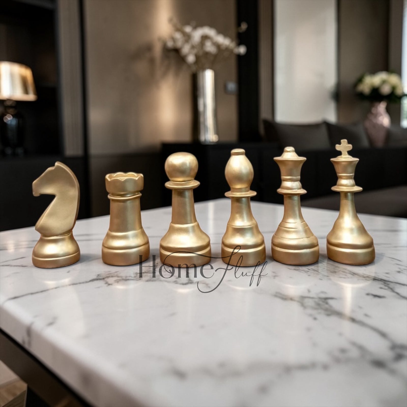 DEMURE CHESS SET OF 6