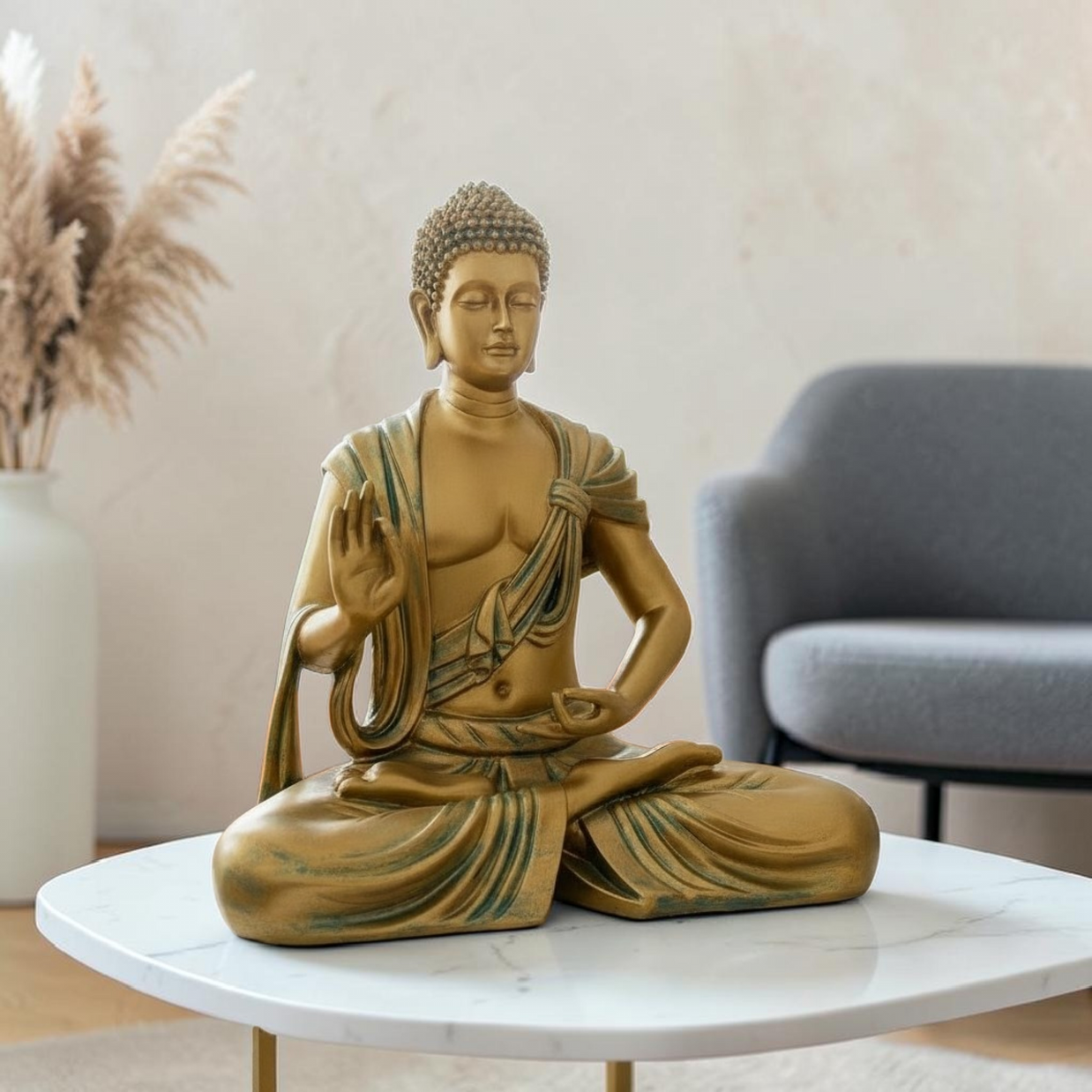 SERENE BUDDHA SCULPTURE