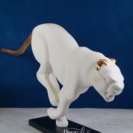 LEAP OF LIFE-PANTHER XL