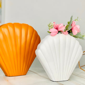 MODERN SWISH SHELL VASE SET